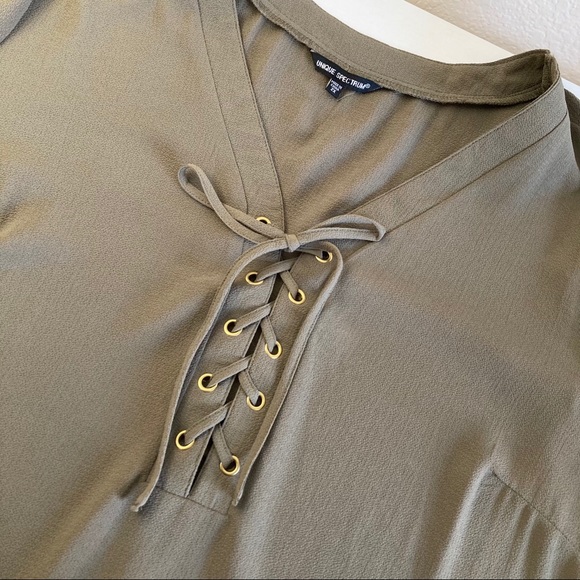 Unique Spectrum Army Green Lace Front Boho Tunic - Picture 6 of 10